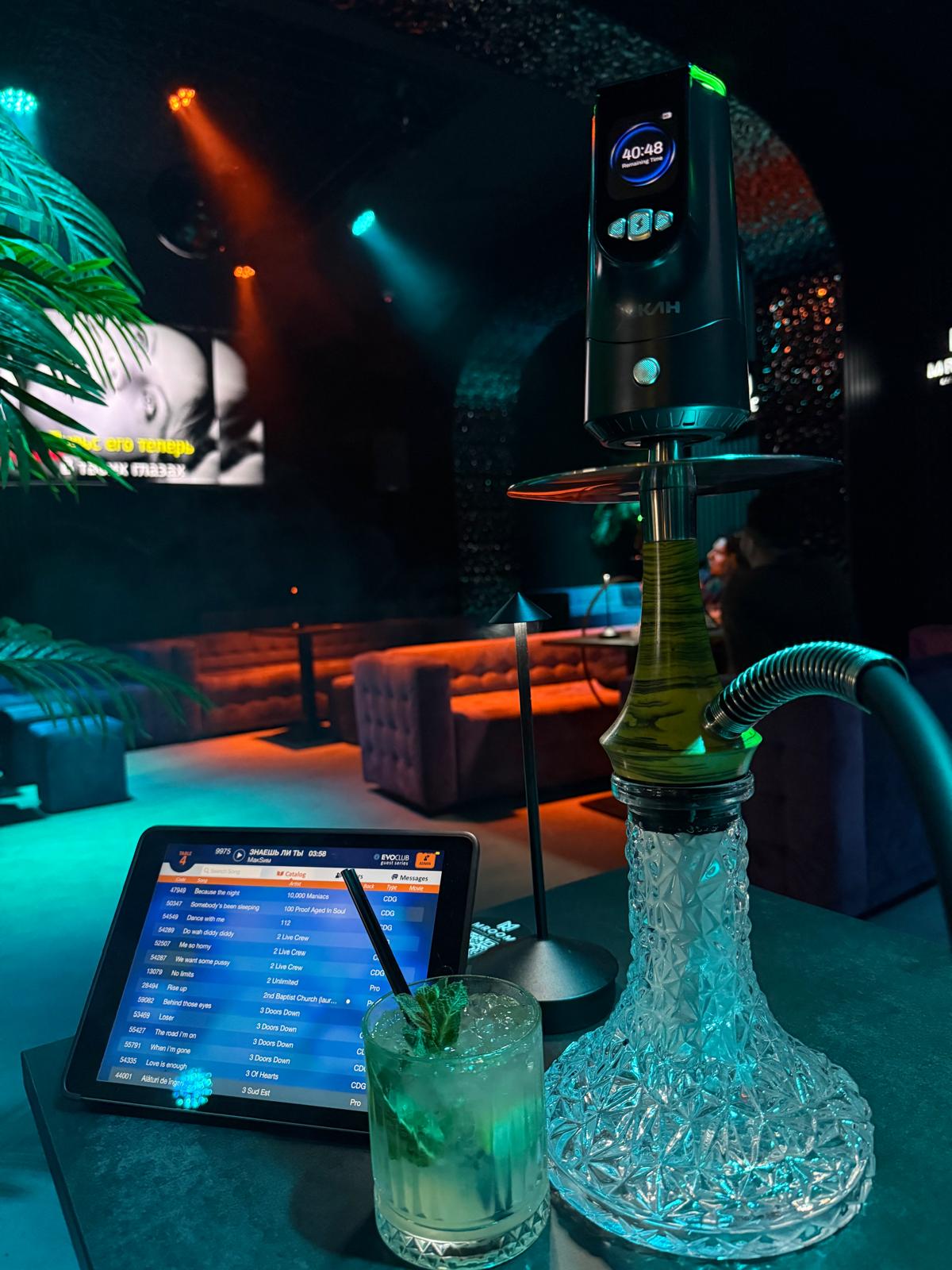 MROOM karaoke nightlife
